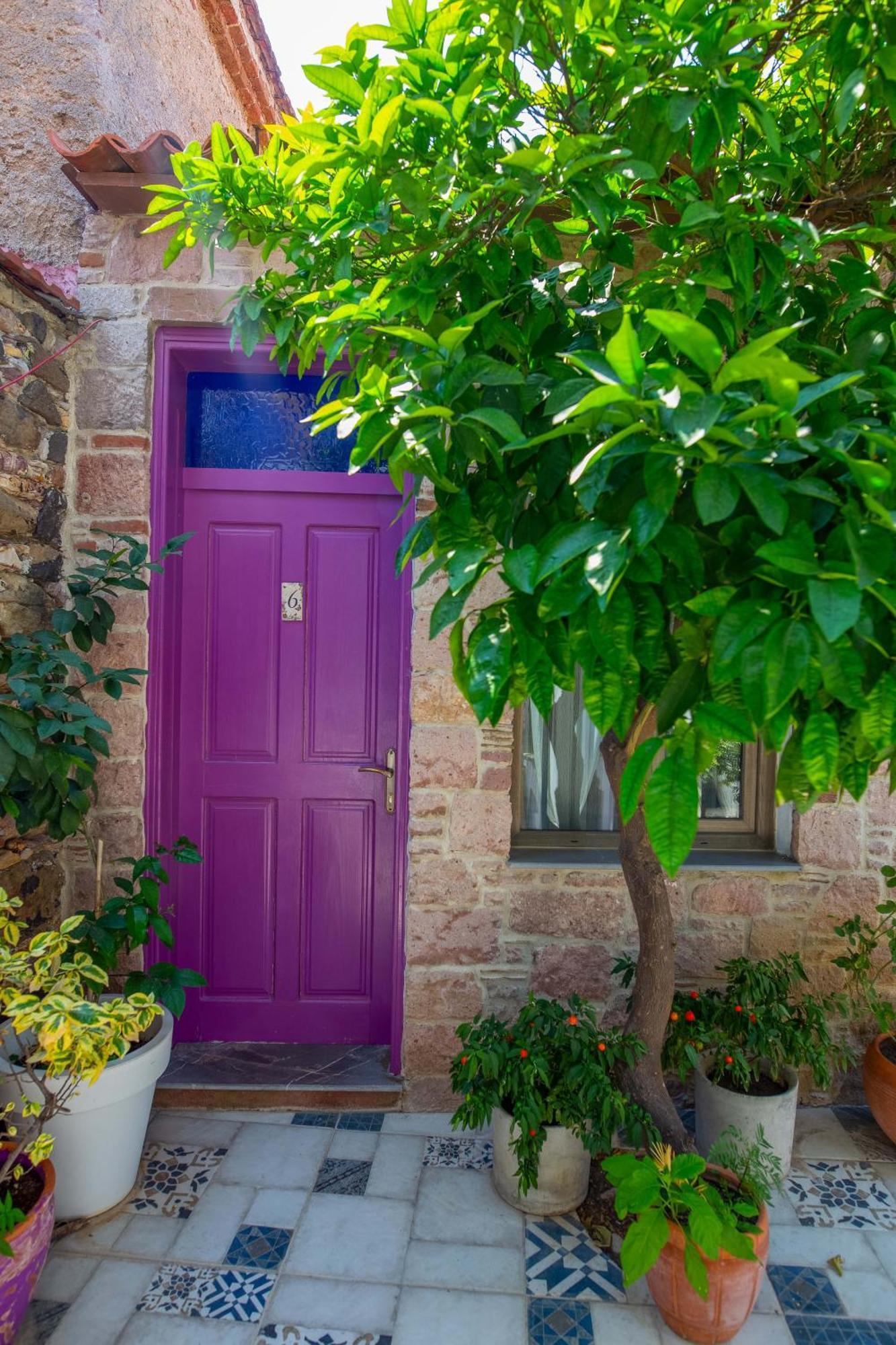 Cunda Mor Limon Otel Ayvalı Buitenkant foto