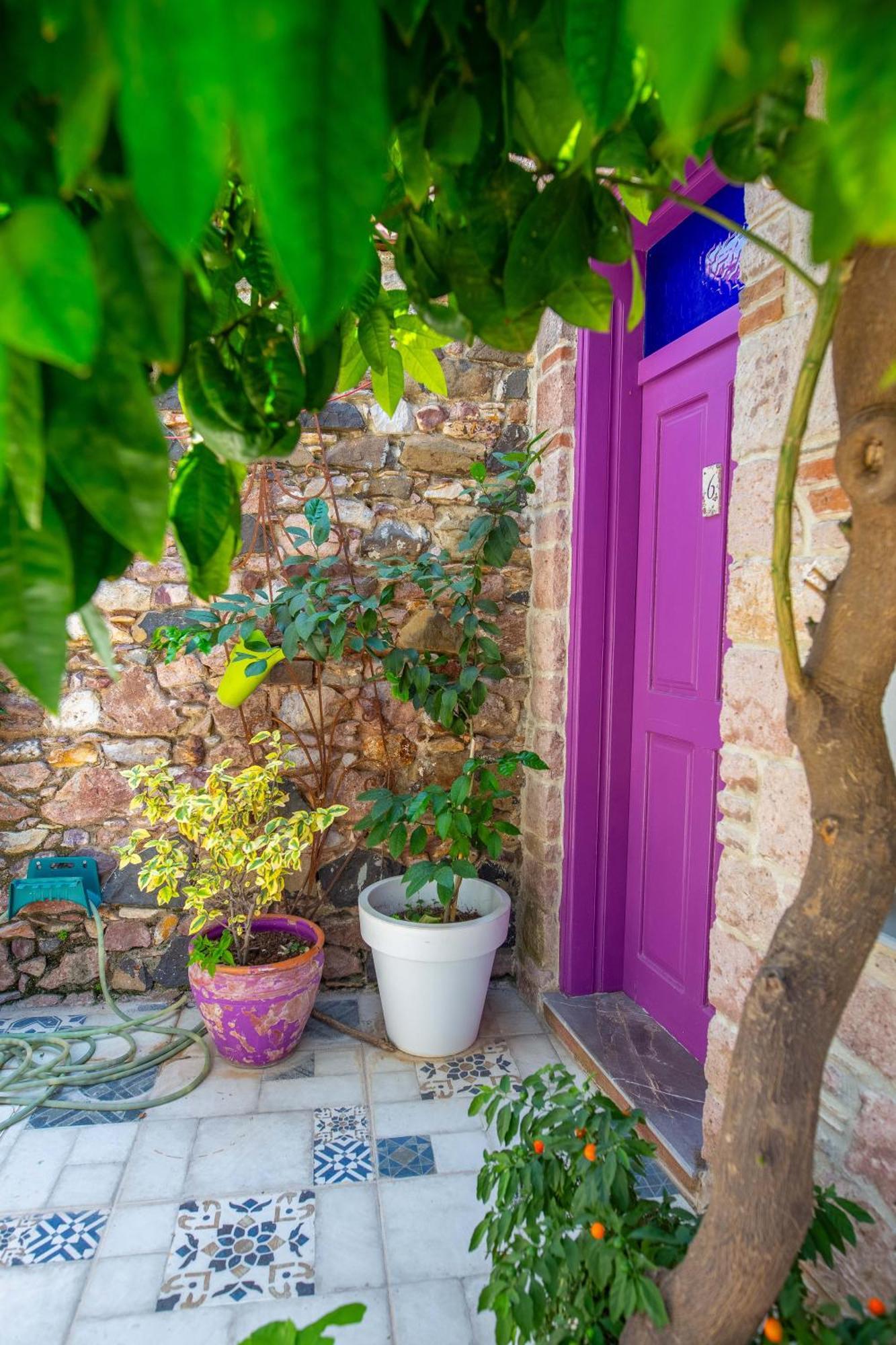 Cunda Mor Limon Otel Ayvalı Buitenkant foto