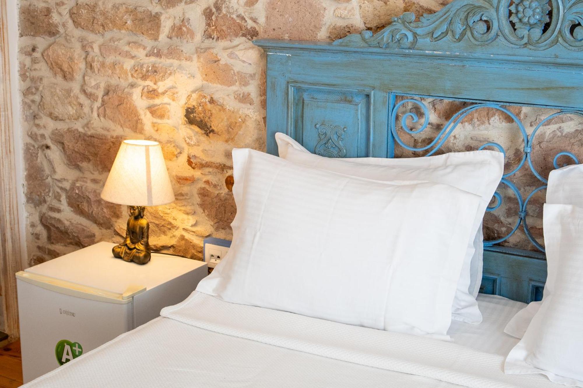 Cunda Mor Limon Otel Ayvalı Buitenkant foto