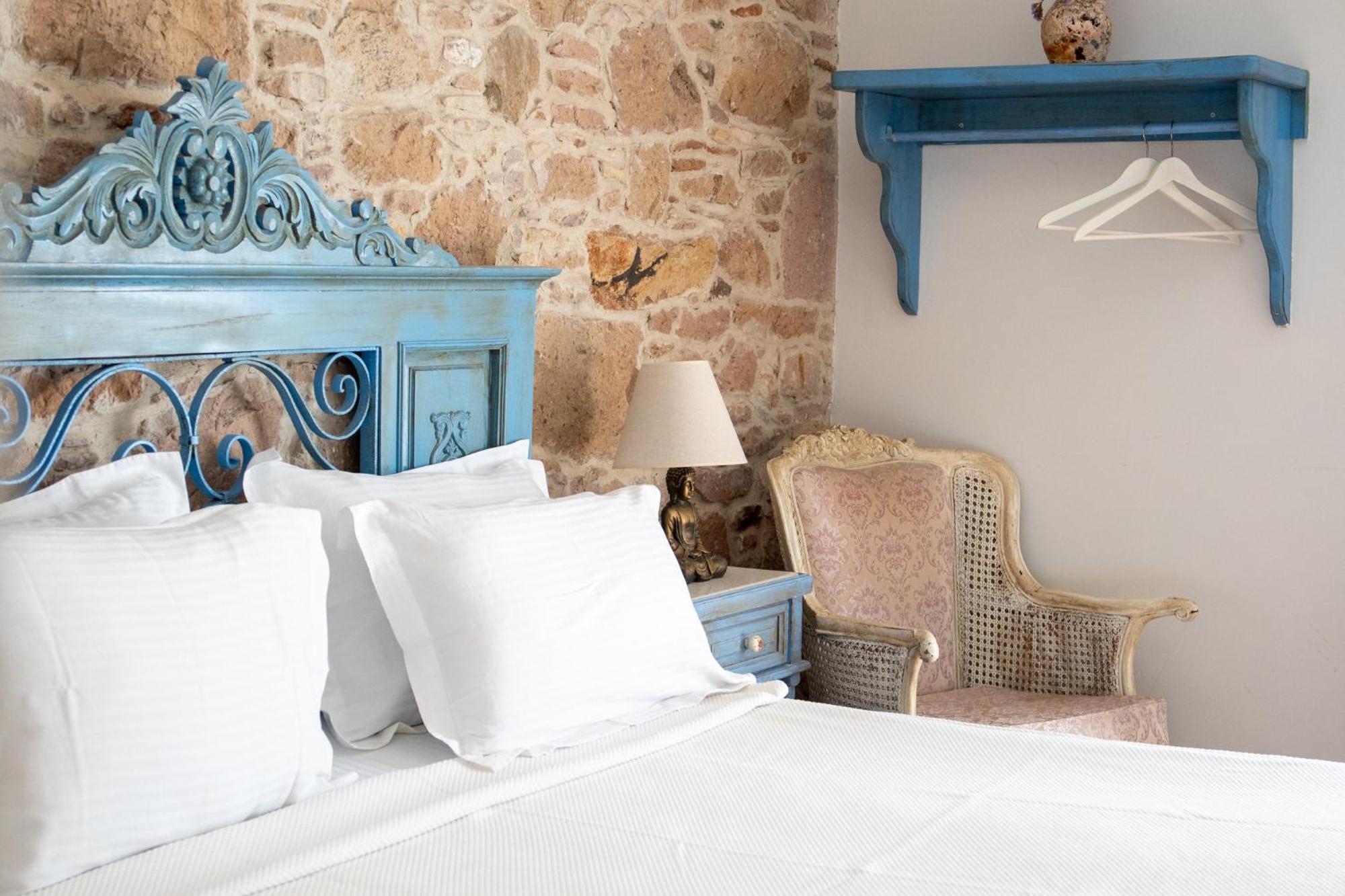 Cunda Mor Limon Otel Ayvalı Buitenkant foto