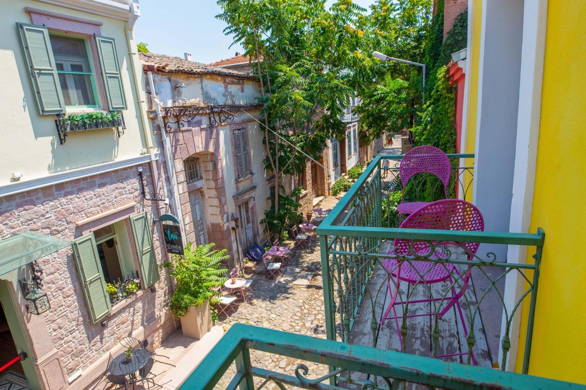Cunda Mor Limon Otel Ayvalı Buitenkant foto